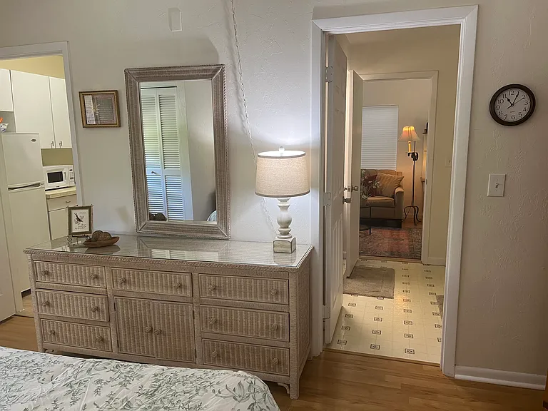 2216 Hibiscus St — Photo 31