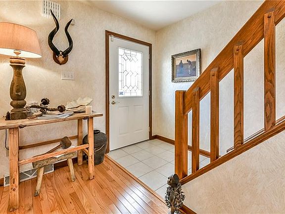 5th image of 1599 Stone Mansion Dr