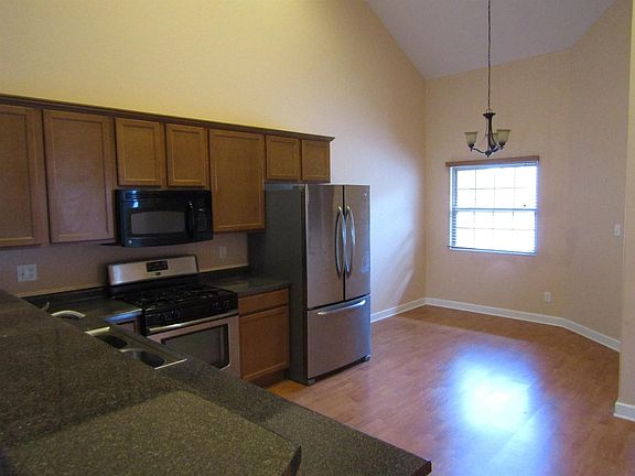 5th image of 1596 E 56th Pl