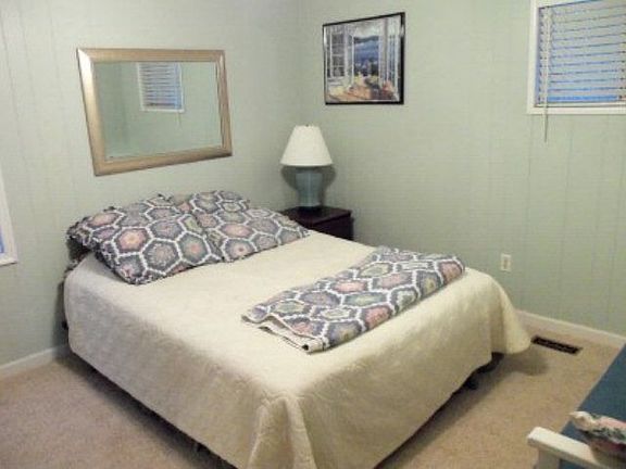 4th image of 328 Butler Dr