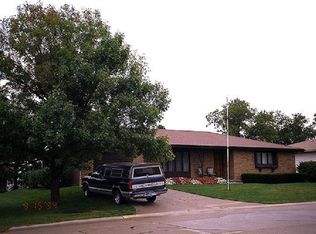 7 Amery Dr, Treynor, IA 51575