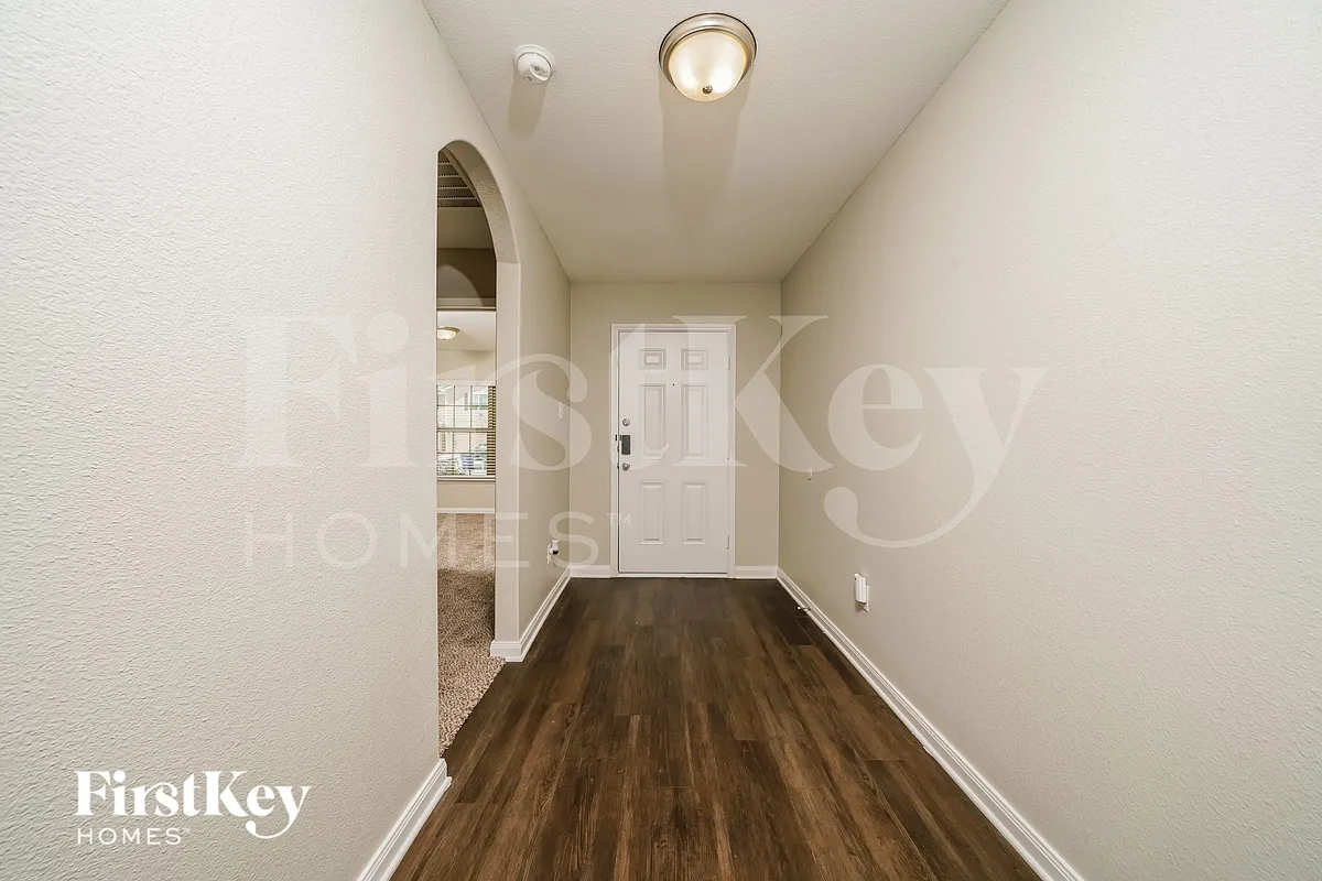 Building Photo - 1310 Barrel Dr