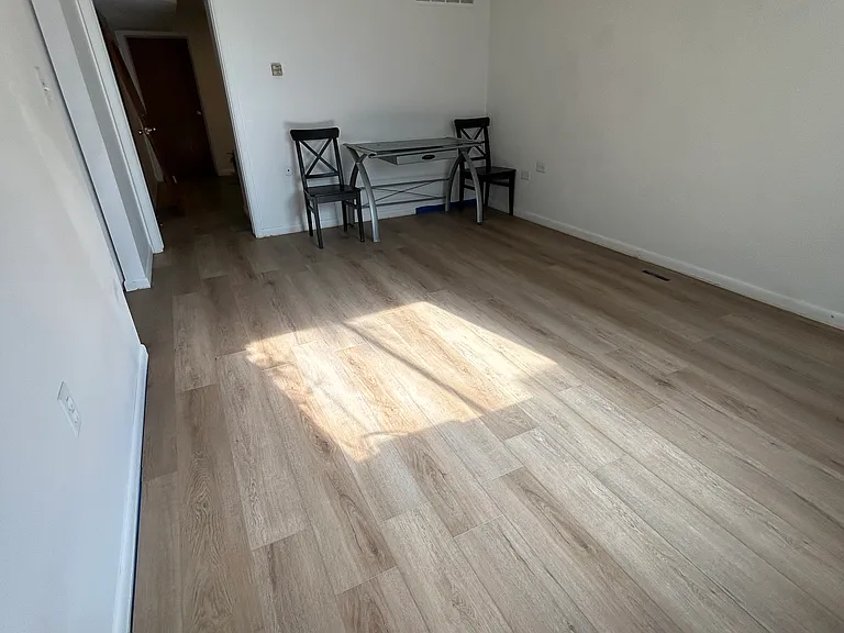 2277 E 3205 S — Photo 13