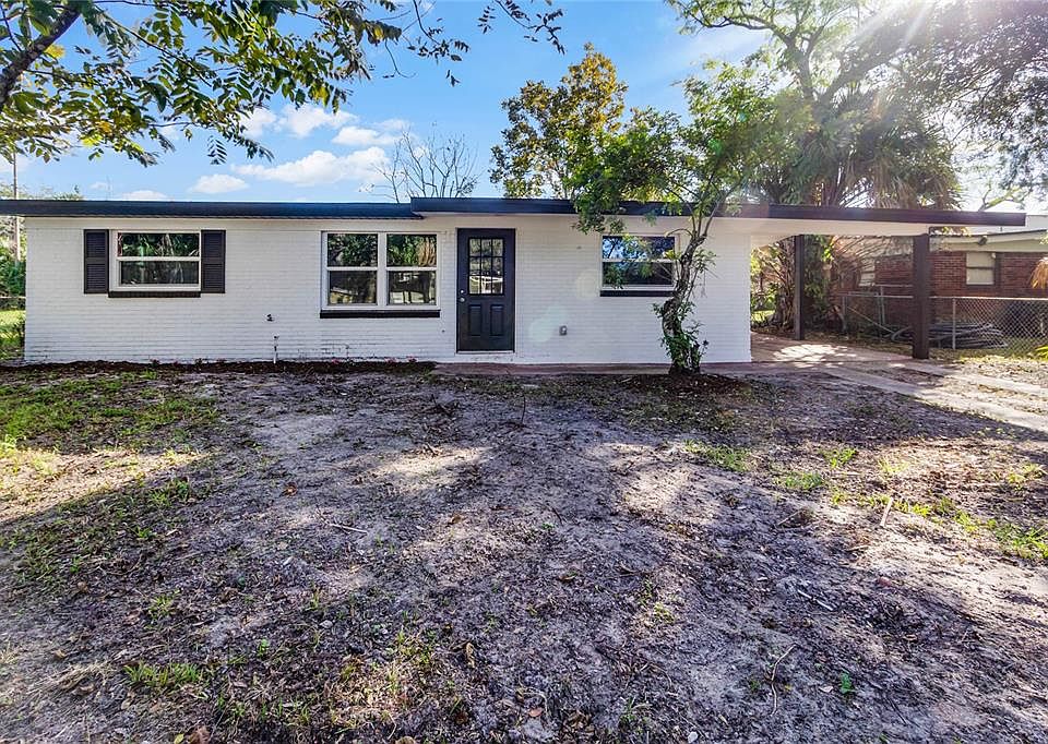 1st image of 1050 MAXEY DRIVE