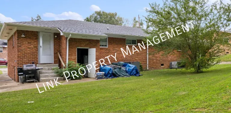 3620 Missionaire Ave — Photo 9