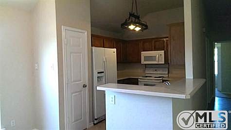 5th image of 5904 Shady Springs Trl