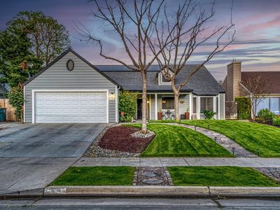 969 N Chapel Hill Ave, Clovis, CA, 93611