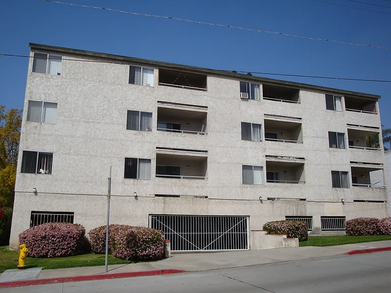 Georgia Court — Photo 3