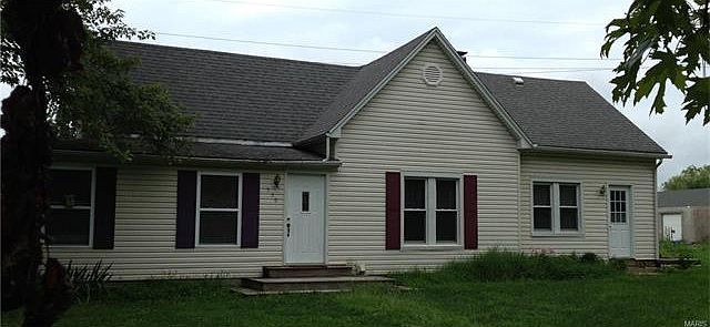 aliceページ 559 Alice Ave, Greenville, IL 62246 | Zillow