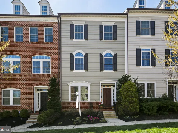 8994 Tawes St, Fulton, MD 20759