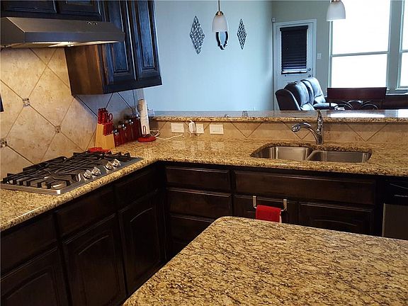 5th image of 1302 Bellingham Cir