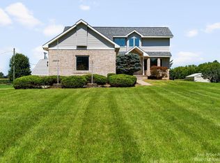 10275 Bemis Rd, Willis, MI 48191