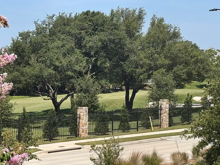 2045 Mason Dr — Photo 19