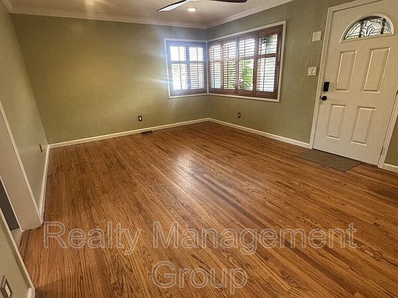 5th image of 3134 55th St