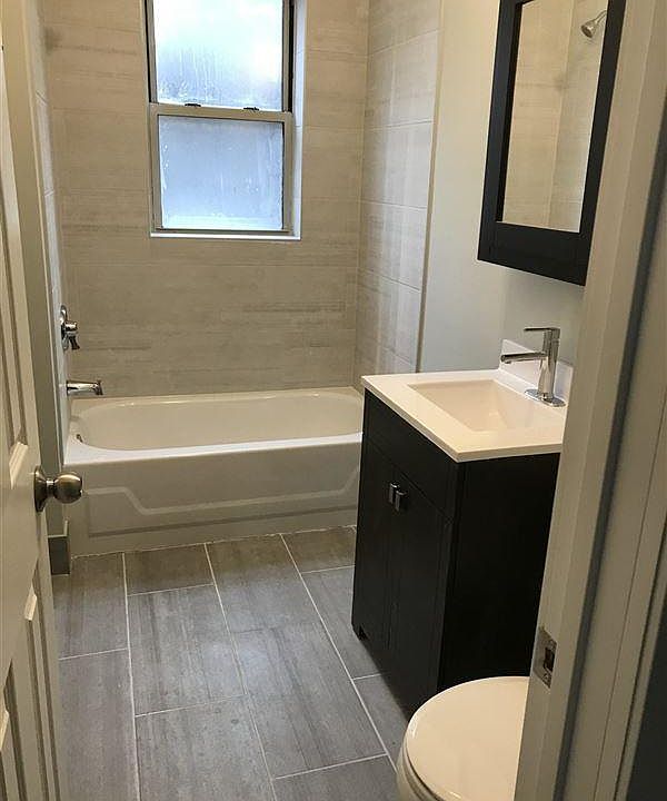 1st image of 5117 N Winchester Ave #2
