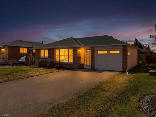 46 Palm Cres, Brantford, ON N3R 5G2