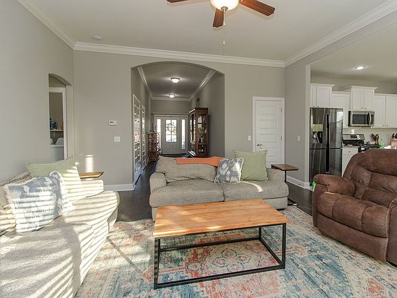 3rd image of 3892 Bridgeton St