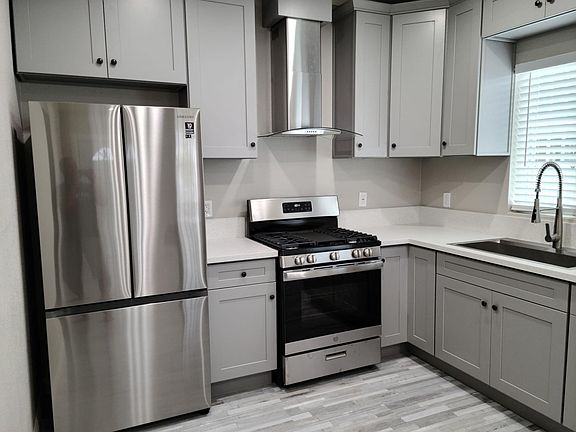 4th image of 6042 Rock St