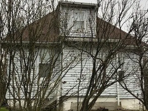 2487 Walnut St, Hermitage, PA 16148