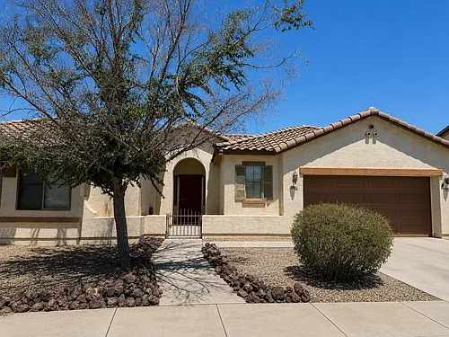 2562 W Alta Vista Rd Photo 1