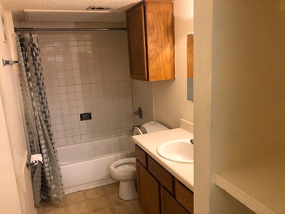 4th image of 6108 Abrams Rd APT 122