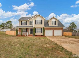 91 Silverthorne Dr, Sanford, NC 27332
