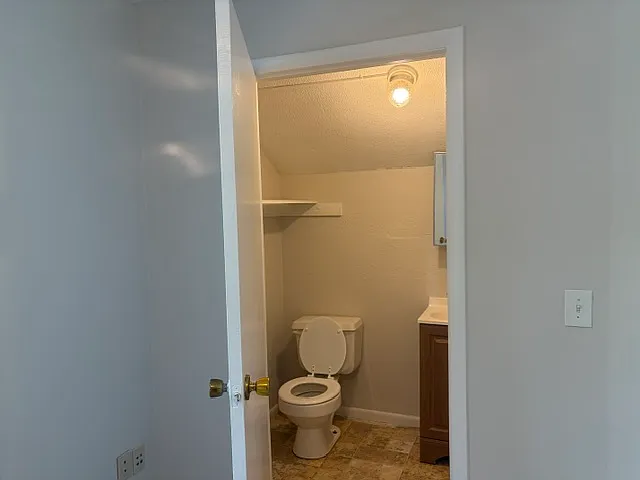5521 Harrison Ave — Photo 26