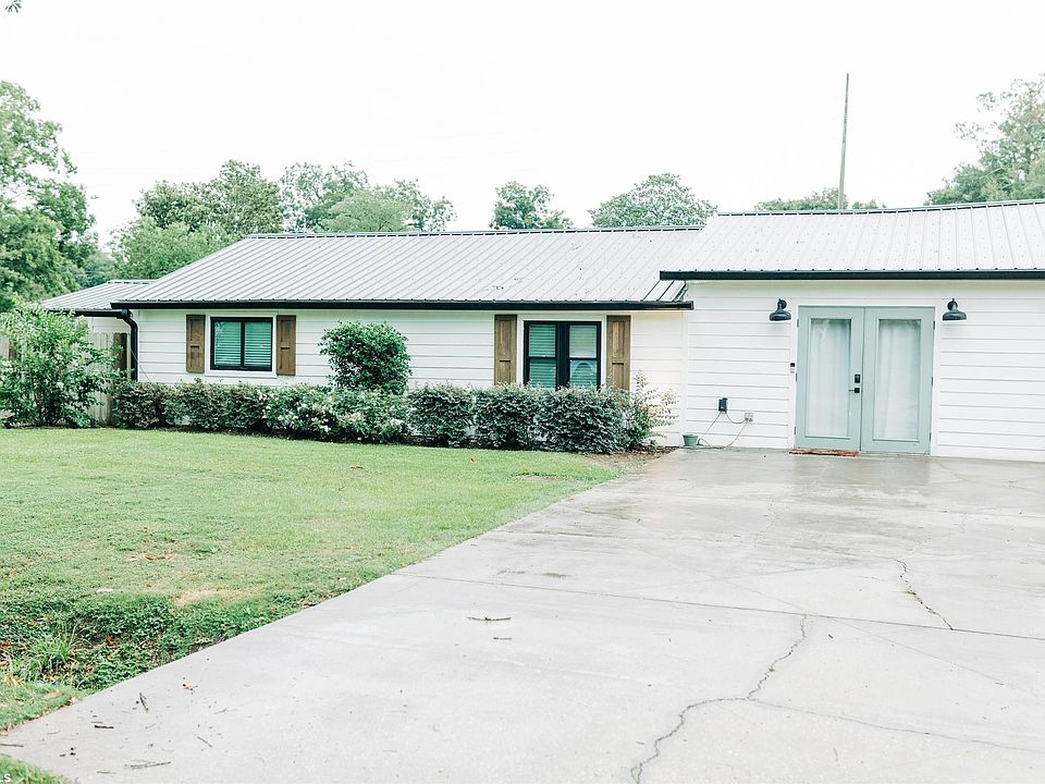 401 Roberts St, Atmore, AL 36502 MLS 348745 Zillow