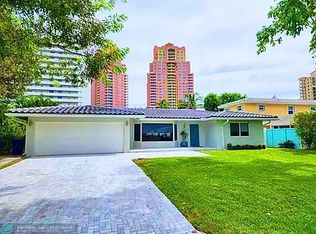 2112 NE 32nd Ave #P-Q, Fort Lauderdale, FL 33305