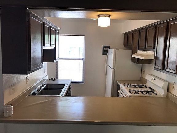 5th image of 13309 Fruit Ave NE APT C