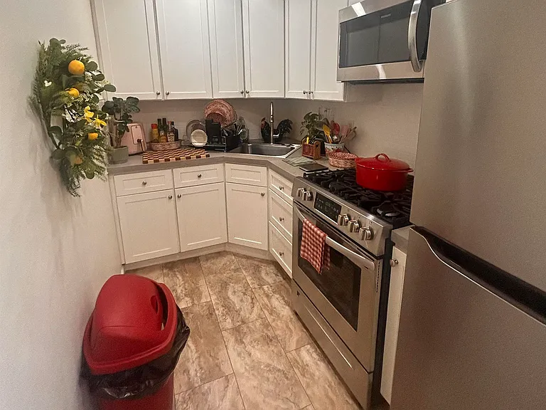 455 Fairview Ave #26 — Photo 4