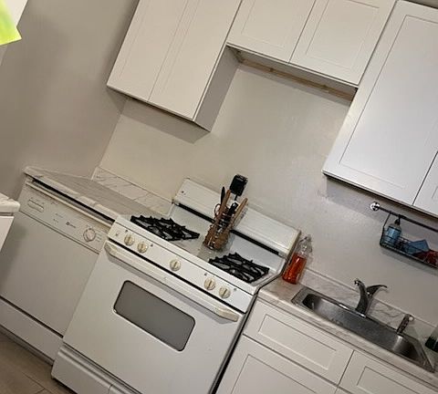 microwave has been added