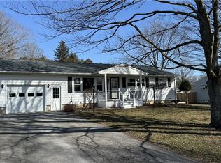 70 E 7th St, Oneida, NY 13421