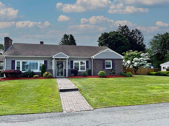 2nd image of 35 Salem Dr