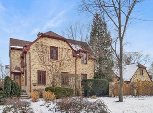 568 Burton Ave, Highland Park, IL 60035