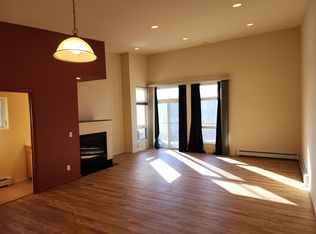 47 Canyon Rd, Los Alamos, NM 87544