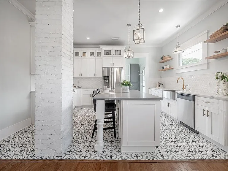 5301 N Central Ave — Photo 21