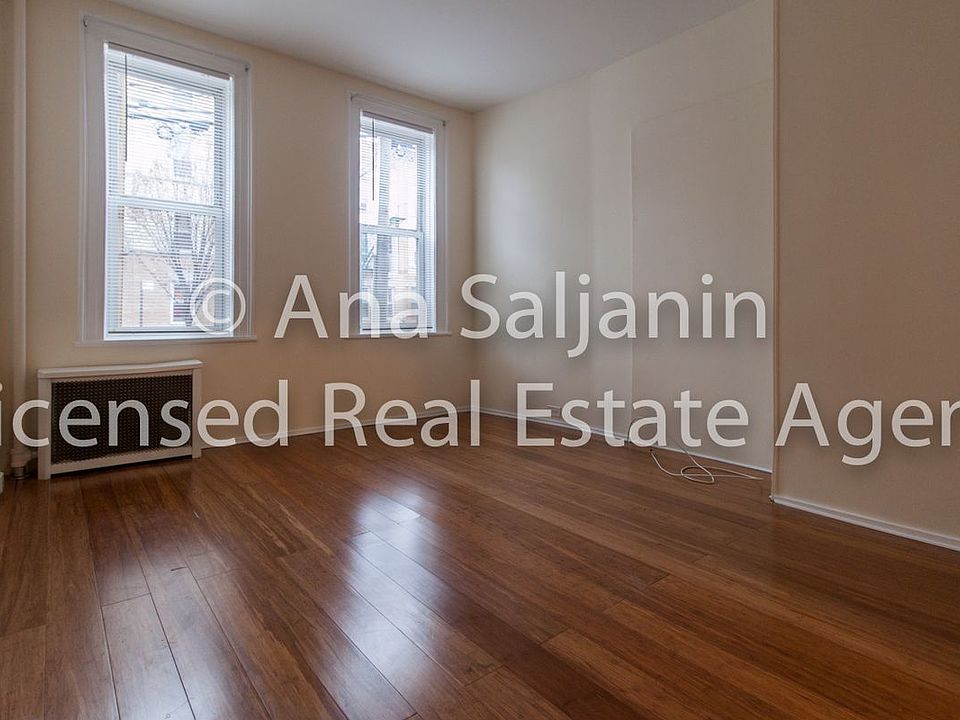 1st image of 3093 44th St APT 1L