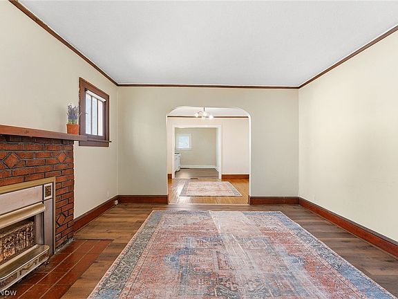 5th image of 639 Ranney St
