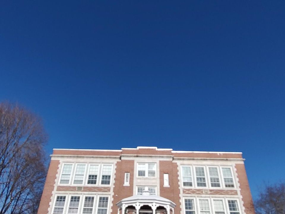 1st image of 81 Dartmouth St APT 305
