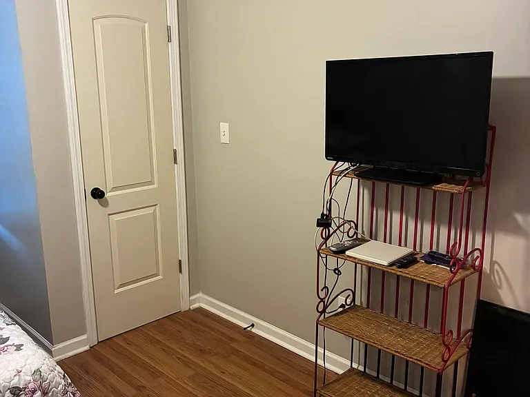 2367 Collier Dr — Photo 14