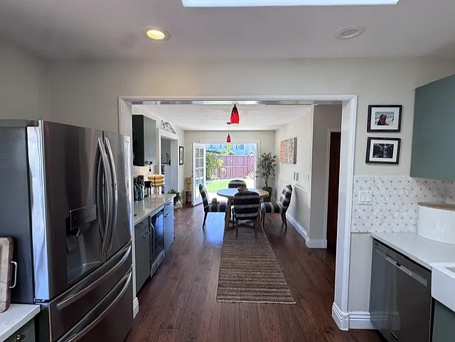 427 Forward St — Photo 13
