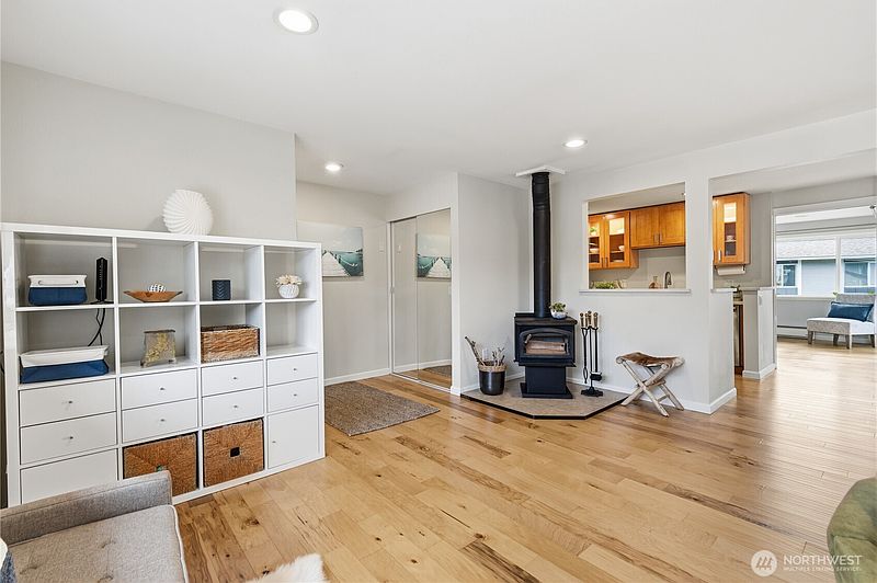2nd image of 17404 NE 45th Street #170