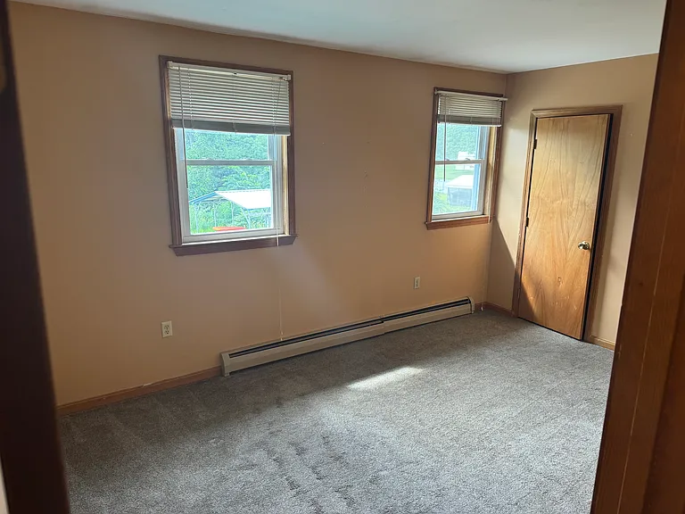 806 Old Claremont Rd #4 — Photo 7