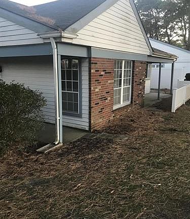 4th image of 433A New Castle Ct