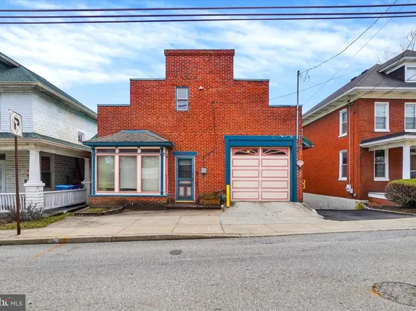 13 S Main St, York, PA 17360