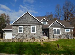 22241 Red Rock Way, South Bend, IN 46628