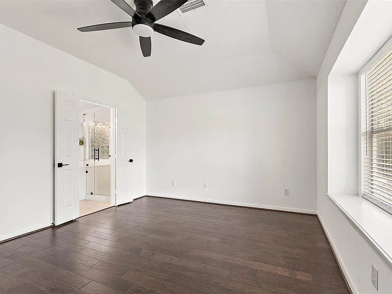 99 S Wynnoak Cir — Photo 17