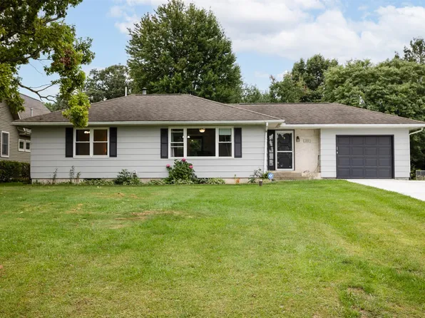 13981 Shannon Dr, Cement City, MI 49233