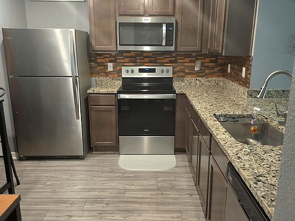 2nd image of 37 Bennett Ln